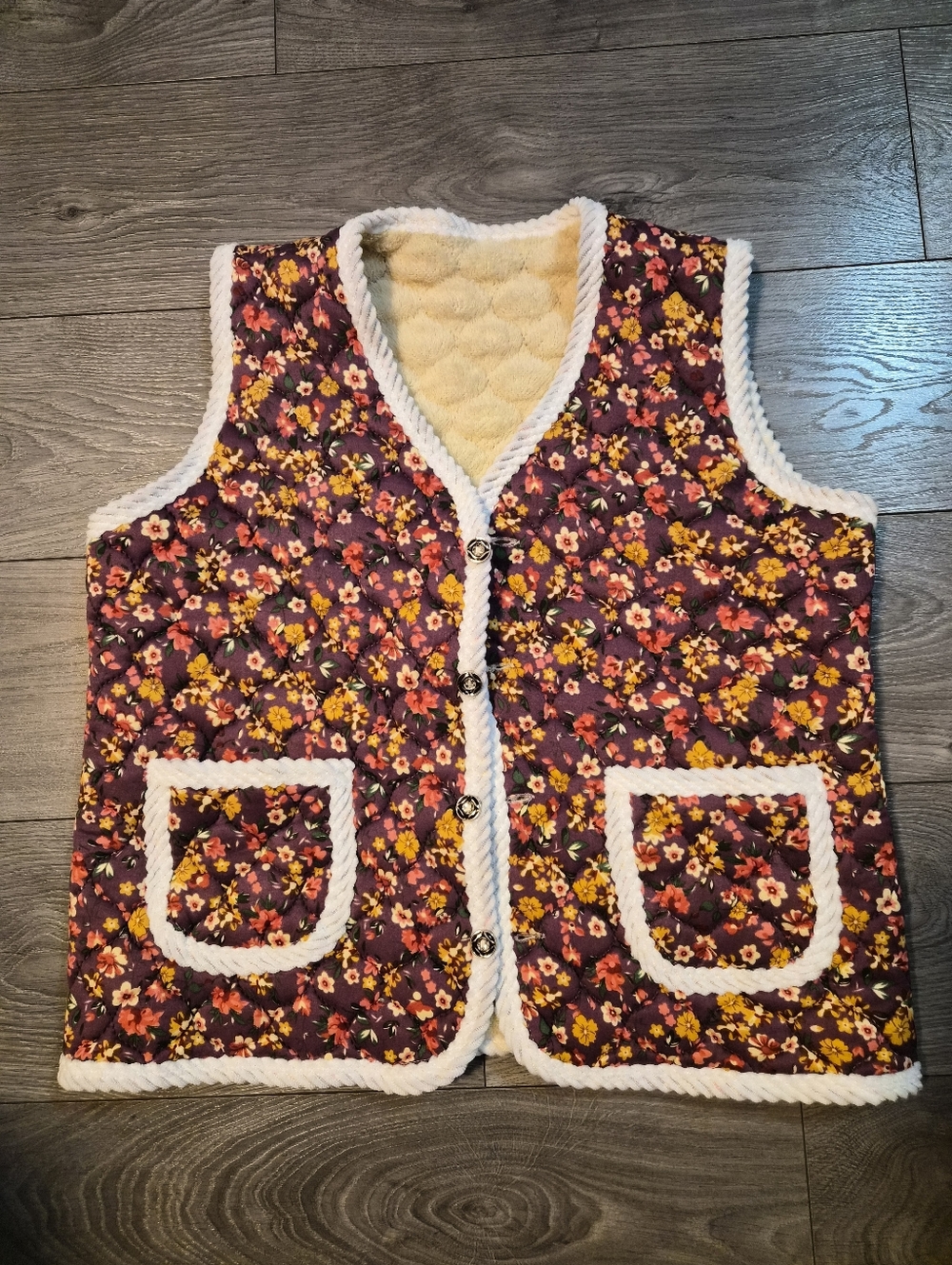 Quilted Floral Fleece-Lined Vest - Korean Kimjang vest